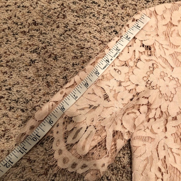 Lace crop top. Sz. Small - Picture 7 of 8